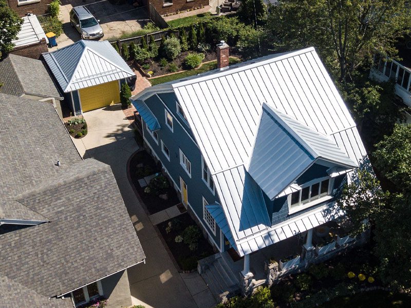 Aerial Metal Roof 800x600